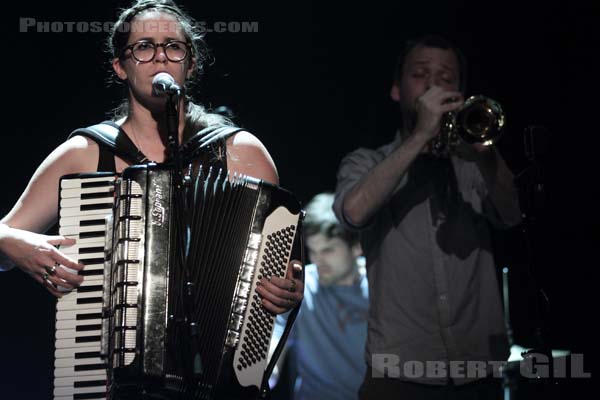 DARK DARK DARK - 2011-06-03 - PARIS - Cafe de la Danse - 